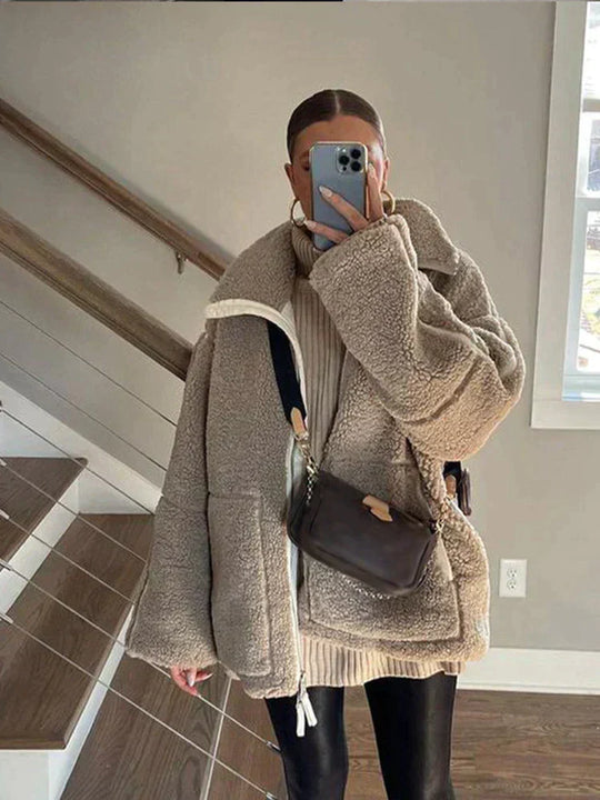 R&B | Übergroße Lammjacke