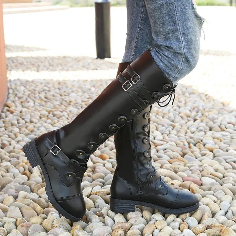 R&B | Ritter Niedrige Absatz Bikerstiefel mit Gürtelschnalle Kreuzgurte