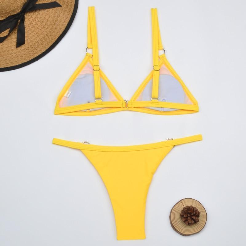 R&B Zweiteiliger Bikini-Badeanzug mit goldfarbigen Metallringen und dreieckigen Körbchen