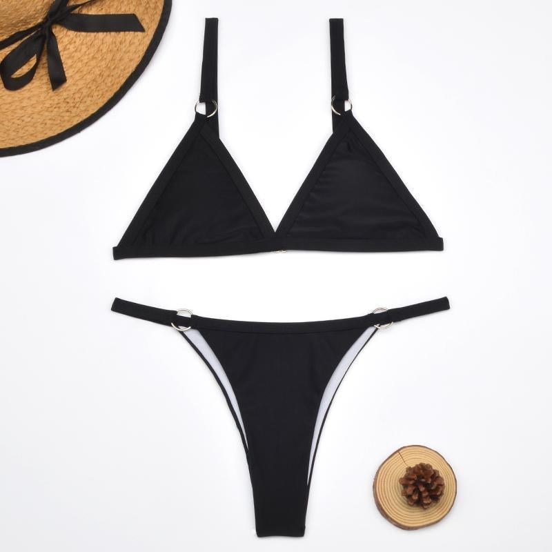 R&B Zweiteiliger Bikini-Badeanzug mit goldfarbigen Metallringen und dreieckigen Körbchen