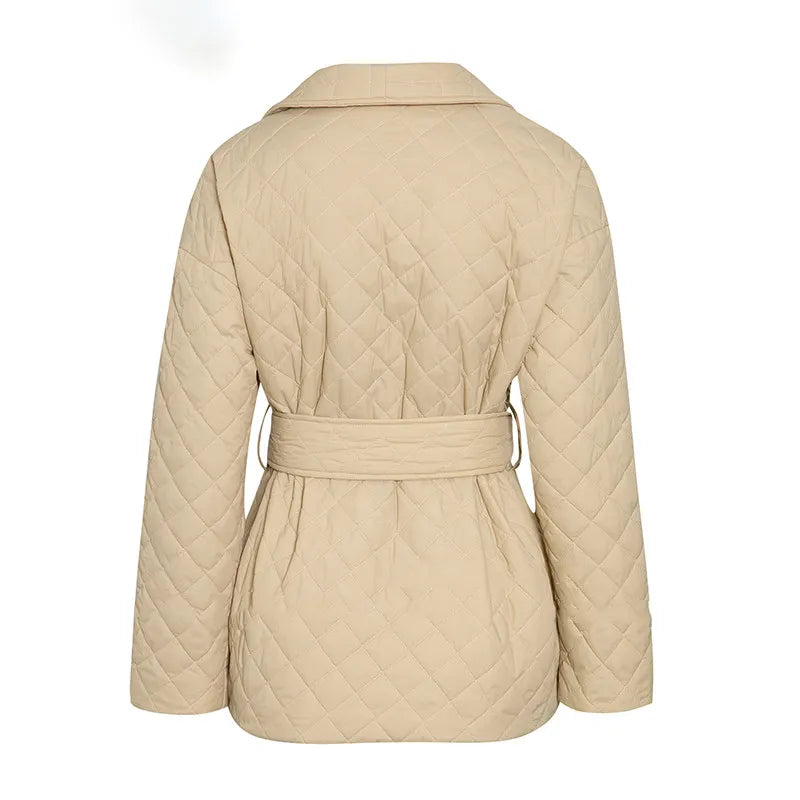 R&B | Warme kurze Jacke mit Gürtel für Damen