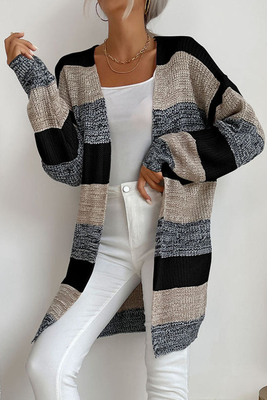 R&B | Einfache und Stilvolle Strickjacke