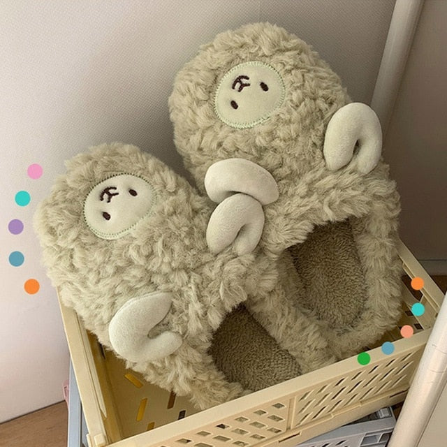 Flauschige Tierpantoffeln