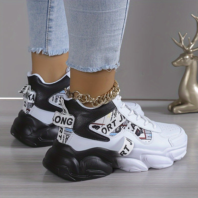 Bequeme, rutschfeste Knöchelsneaker mit Schnürsenkeln R&B