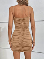 Verführerisches Minikleid mit Wickeldesign und Spaghettiträgern