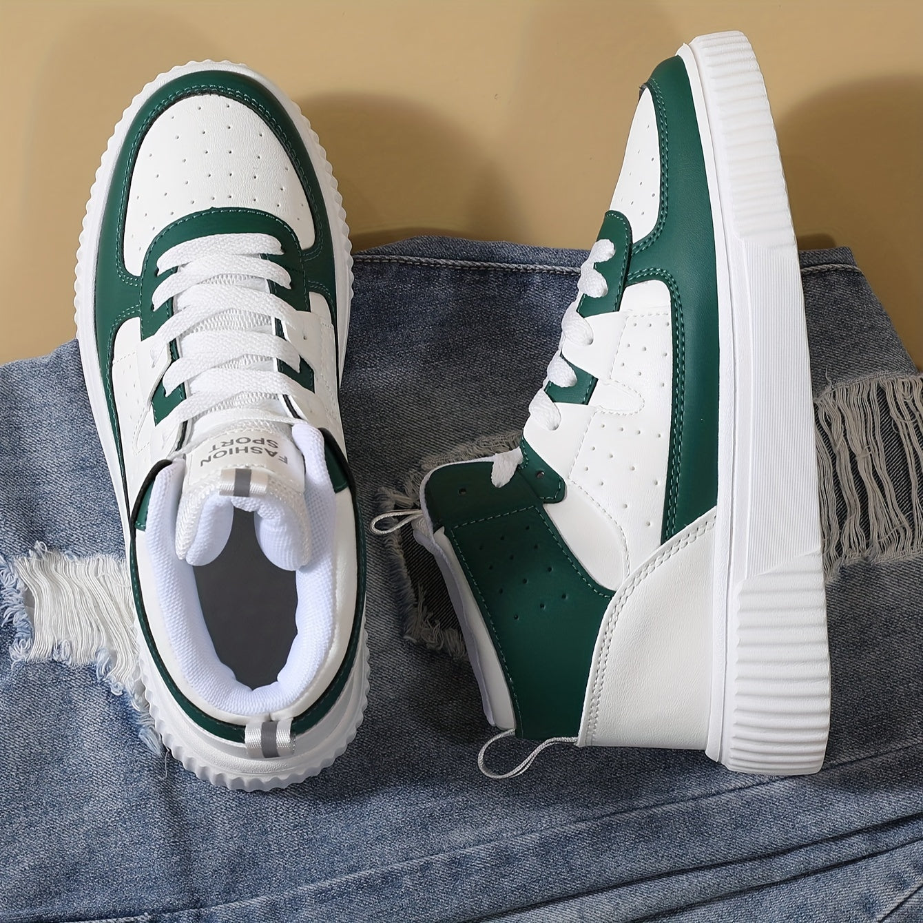 HighTop Sneakers Sara R&B