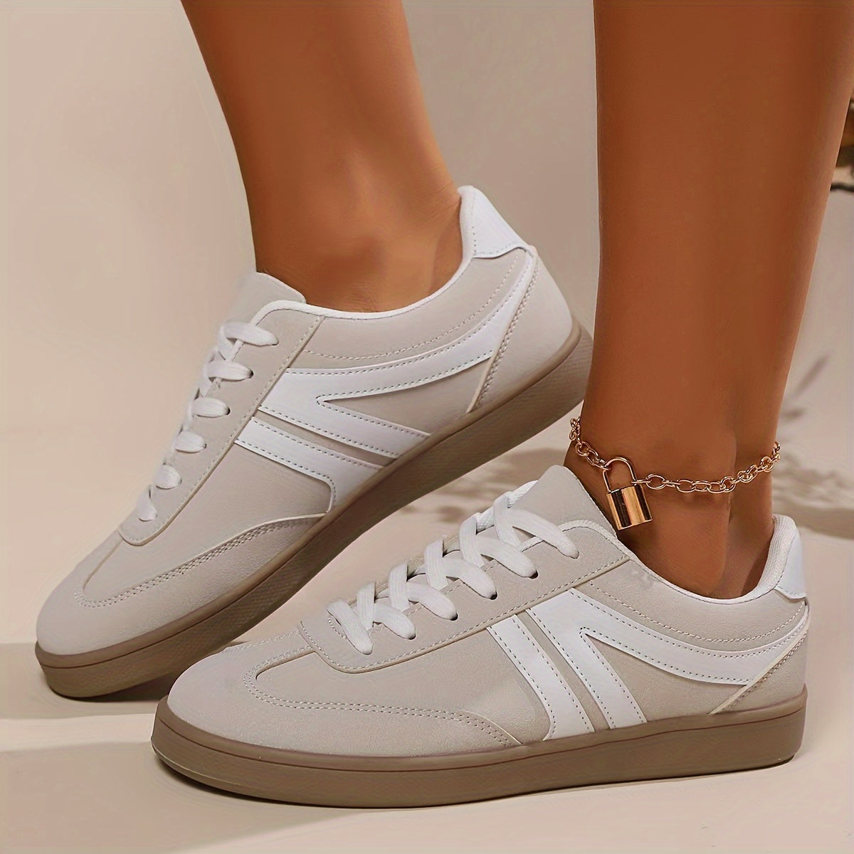 R&B | Bequeme Damensneaker In Einfarbigen Farben