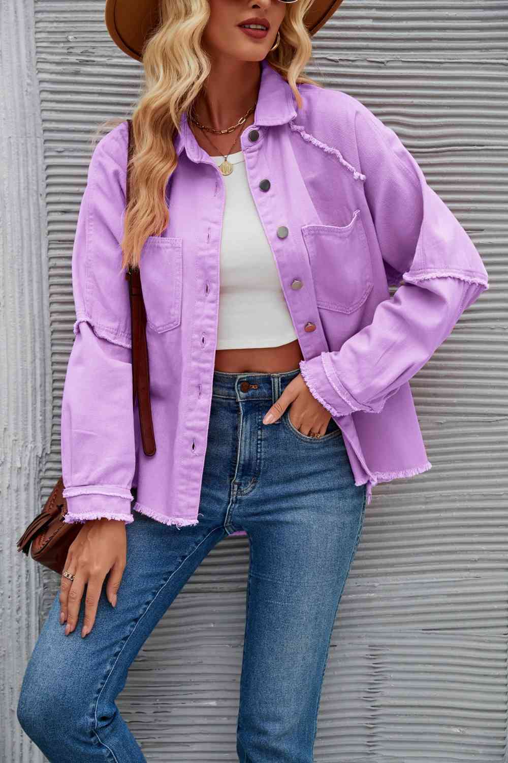 R&B | Raw Hem Kragen Denimjacke