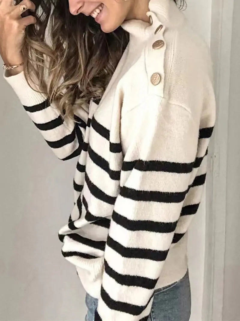 R&B | Gestreifter Rollkragenpullover