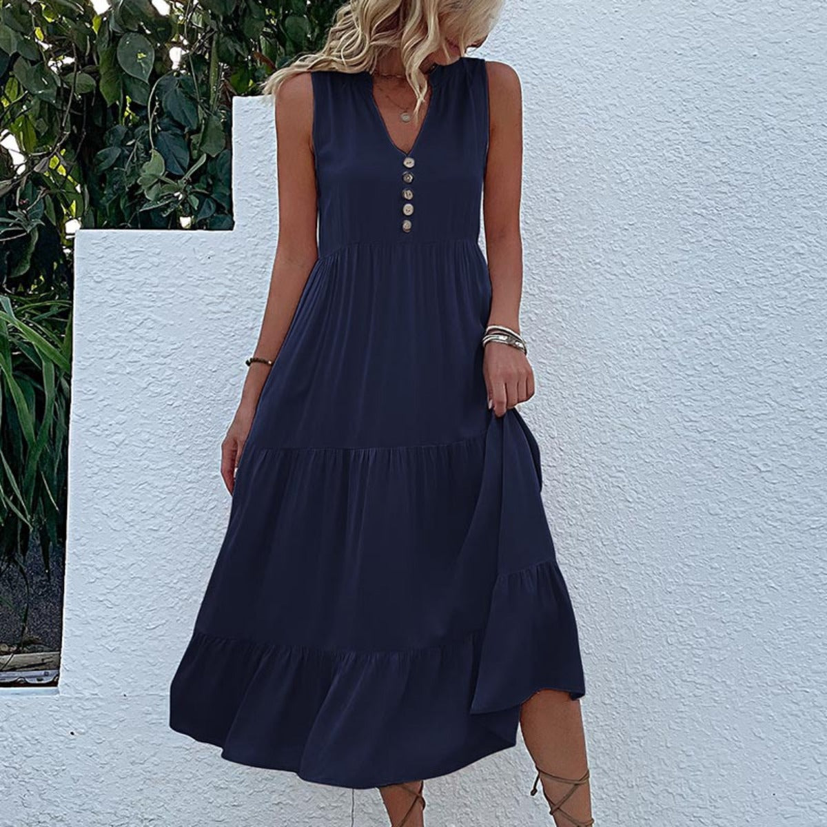 R&B | Ärmelloses lockeres einfarbiges Kleid