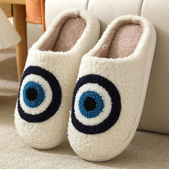 Flauschige Tierpantoffeln