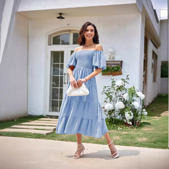 R&B | Plissee-Kleid mit quadratischem Ausschnitt und Neckholder-Blasenärmeln