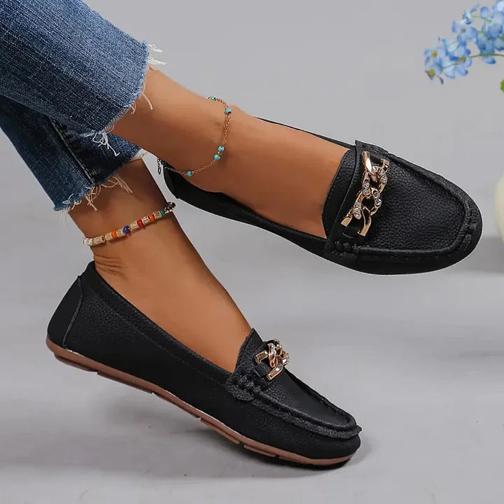 Slipper aus Leder mit klobigen Kettendetails R&B R&B