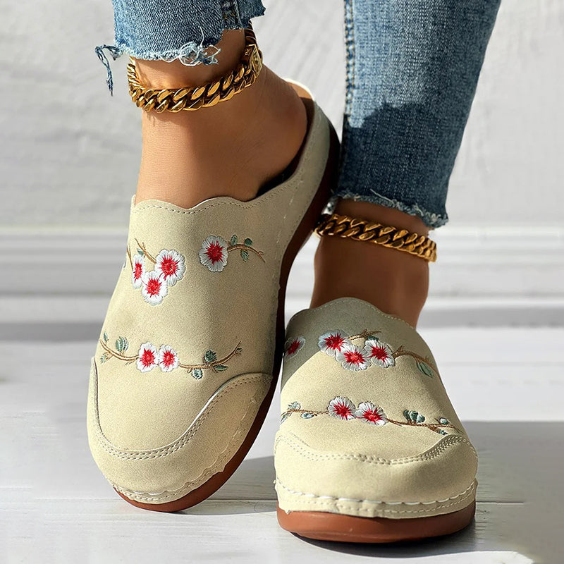Bestickte Vintage-Blumen Hausschuhe R&B