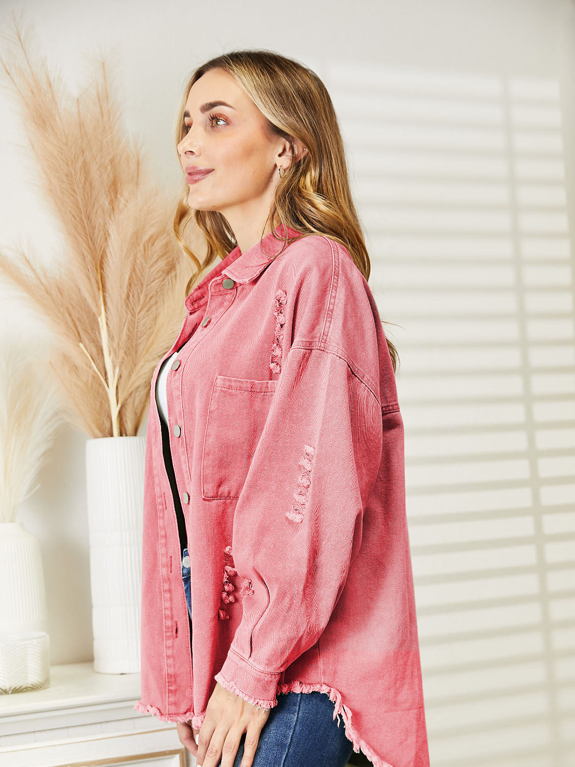 R&B | Zerrissene Rohsaum-Denimjacke