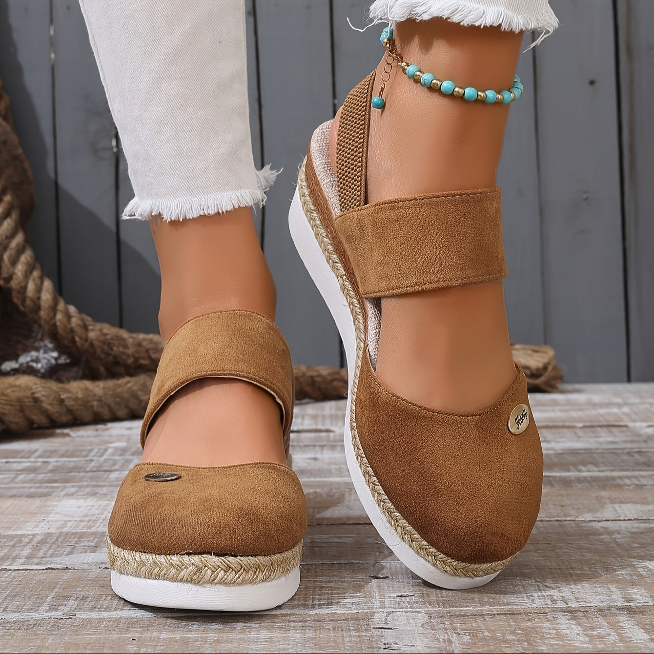 R&B | Damen Sandalen Auf Plattform: Rutschfest, Geschlossene Zehe, Elastischer Riemen