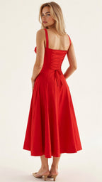 R&B | Sommerliches Midi Kleid mit Trägern & Schlitz Luftig, Elegant & Perfekt für Warme Tage