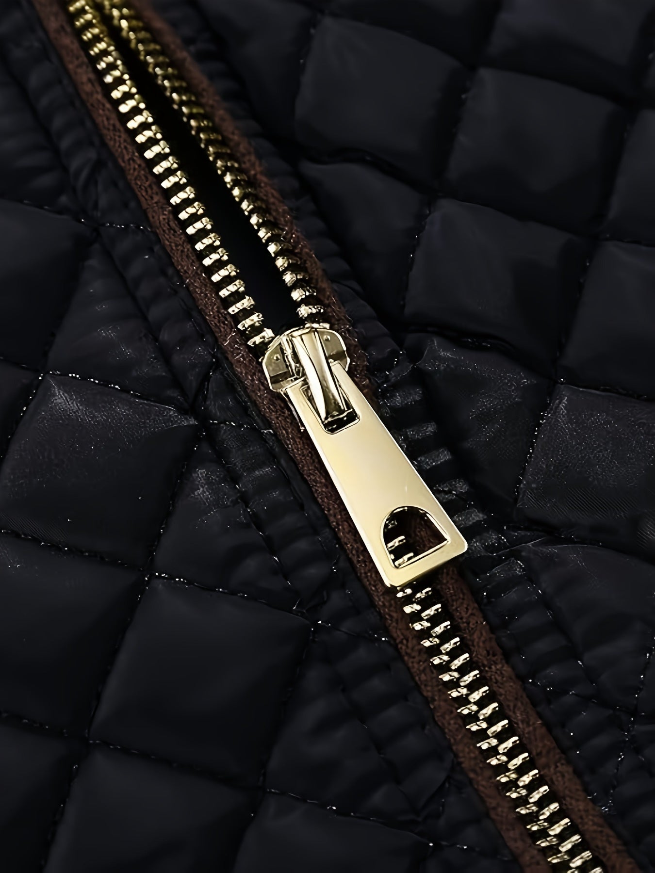 R&B | Recycelte Gesteppte Daunenjacke mit Reißverschluss und Taschen