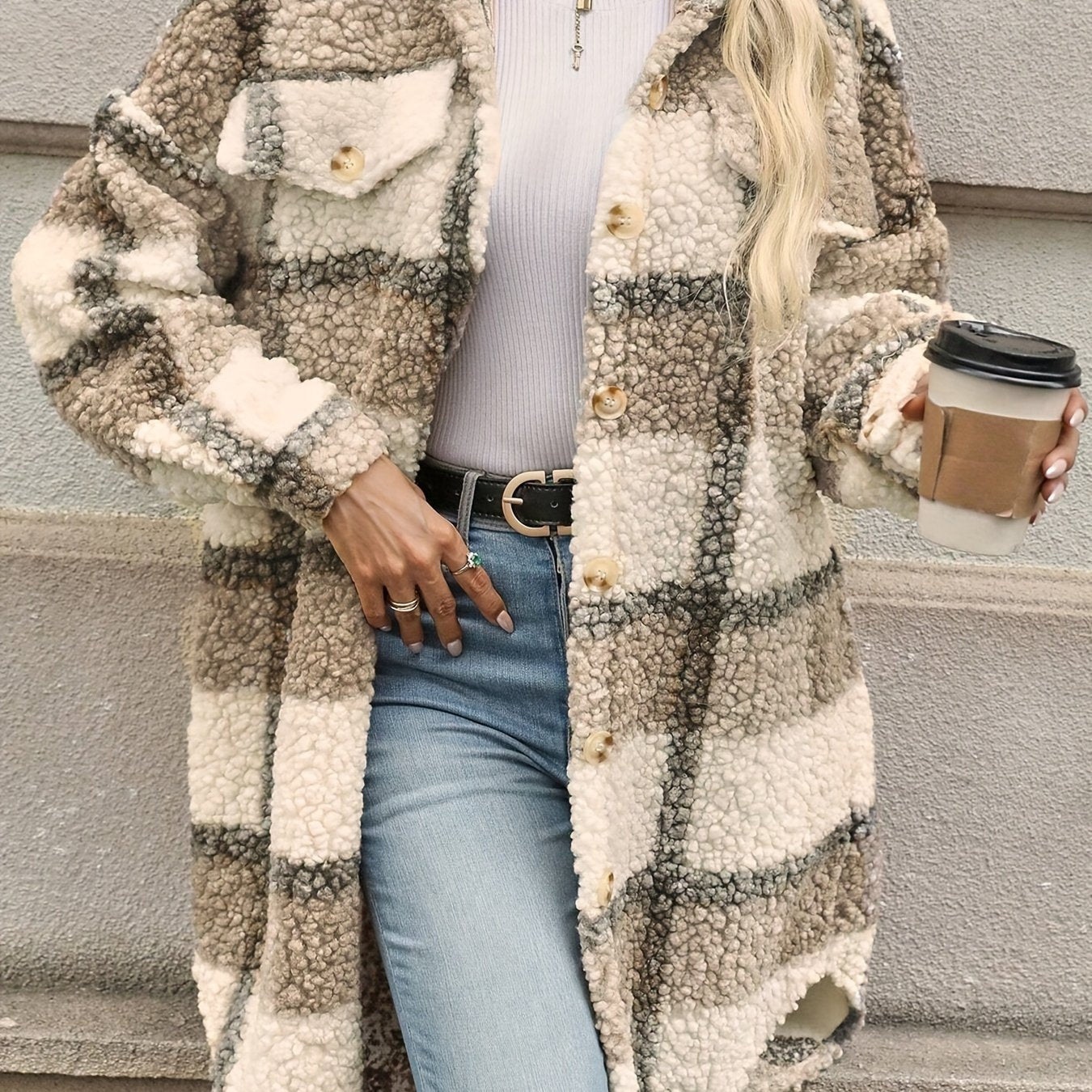 R&B | Karierter Knopfjacke mit Fuzzy Muster