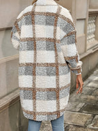 R&B | Karierter Knopfjacke mit Fuzzy Muster