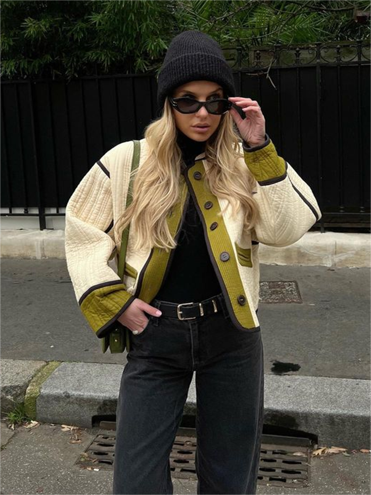 R&B | Bequeme Damen Übergangsjacke mit Knopfdetails