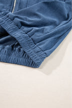 Blaugrüne Cordjacke Mit Kordelzug Und Kapuze Und Reißverschluss