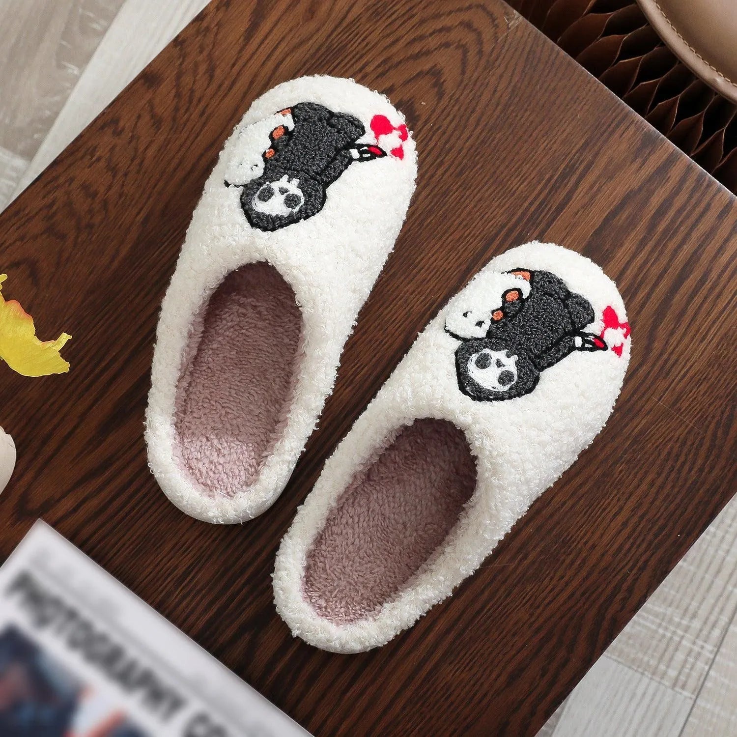 R&B | Cotton slippers with Halloween ghost skull embroidery