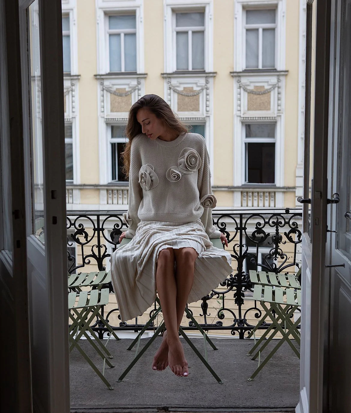 R&B | Gemütlicher 3D Rosenstrickpullover mit Lässiger Passform