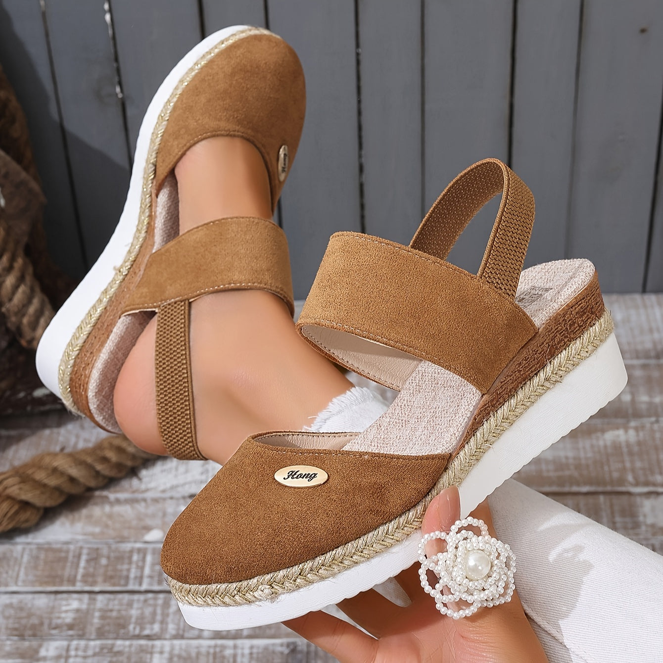 R&B | Damen Sandalen Auf Plattform: Rutschfest, Geschlossene Zehe, Elastischer Riemen