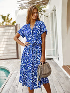 R&B | Polka-Dot-Kleid mit V-Ausschnitt und Knöpfen