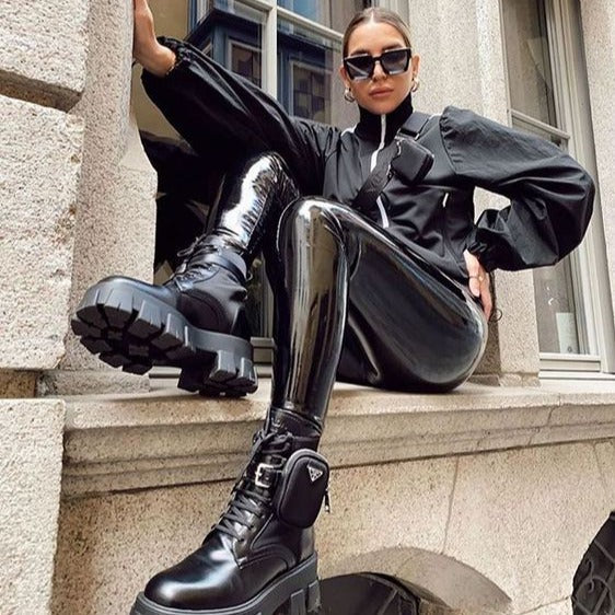 R&B | Eng Geschnittene Lederhose mit Modernem Flair