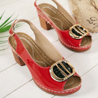 Sandalen mit klobigem Absatz und Schnalle R&B R&B