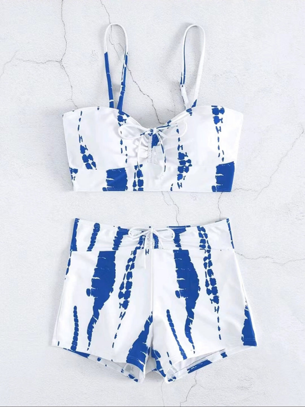 R&B | Schlitzbadeanzug mit hoher Taille und flachem Winkel