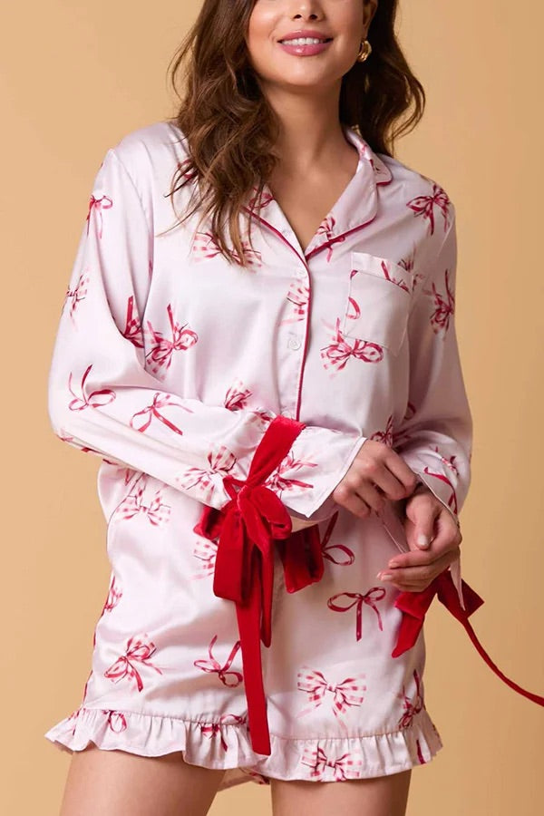 R&B | Weihnachten Mode Gedruckte Fliege Oberteil und Elastischer Taillen Rüschenshorts Set