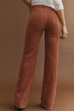 Cordhose Mit Hoher Taille Und Quadratischen Taschen