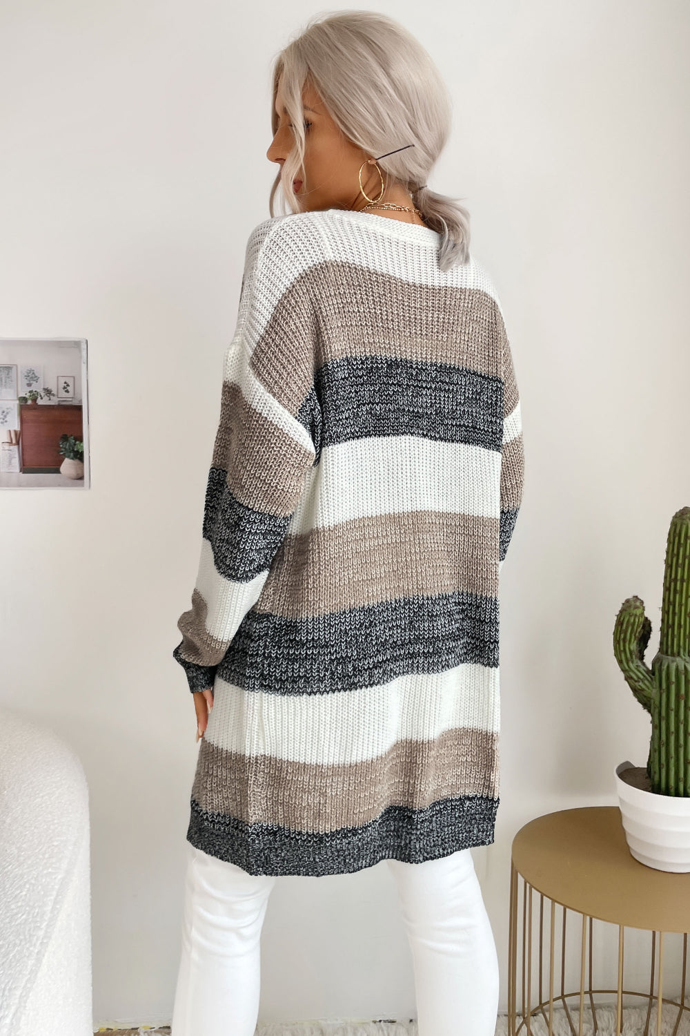 R&B | Einfache und Stilvolle Strickjacke