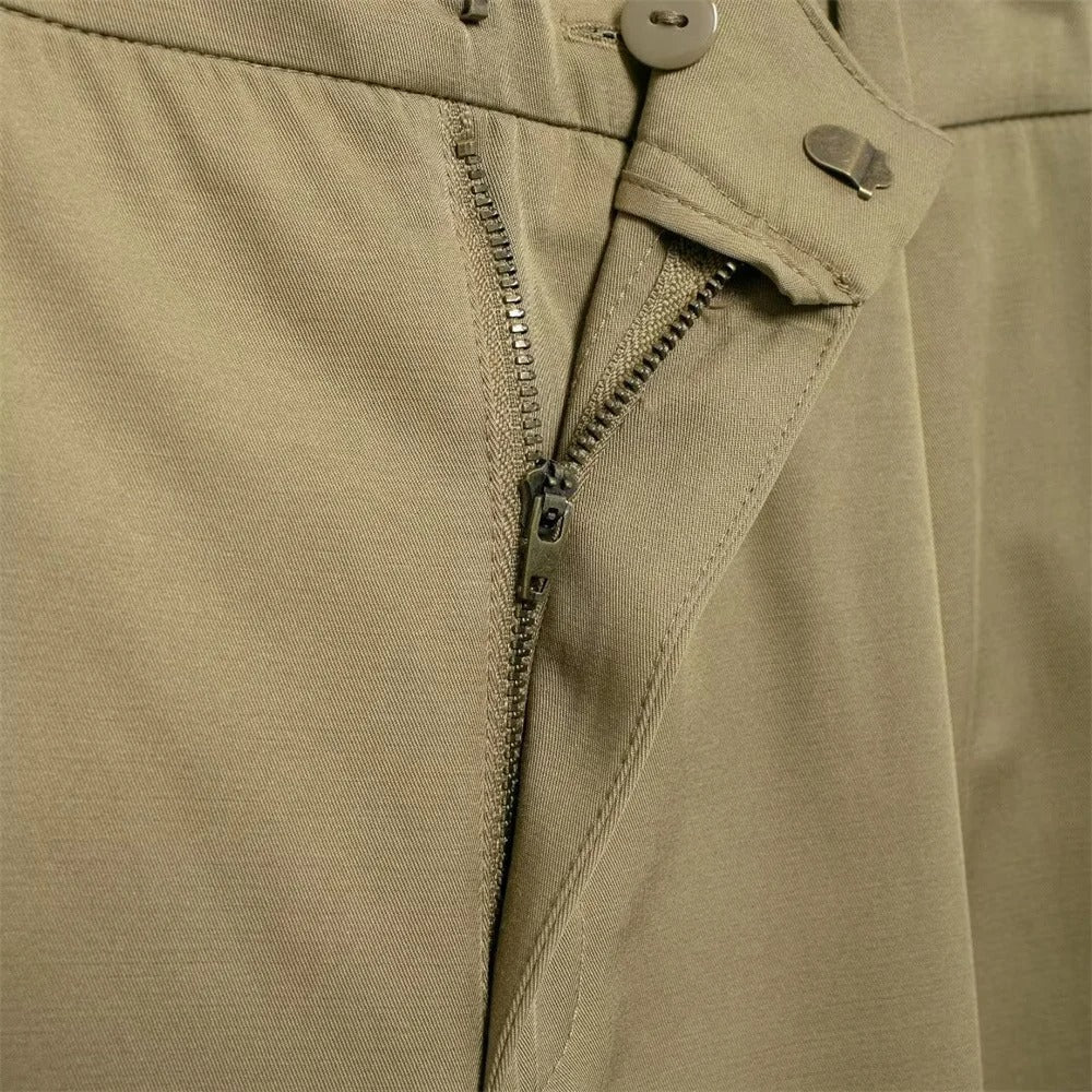 R&B | Cargo-Jacke mit verstellbaren Trägern und Taschenakzenten