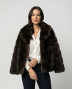 R&B | Lang mit Klassischem Kragen für Frauen Ideal für Den Winter
