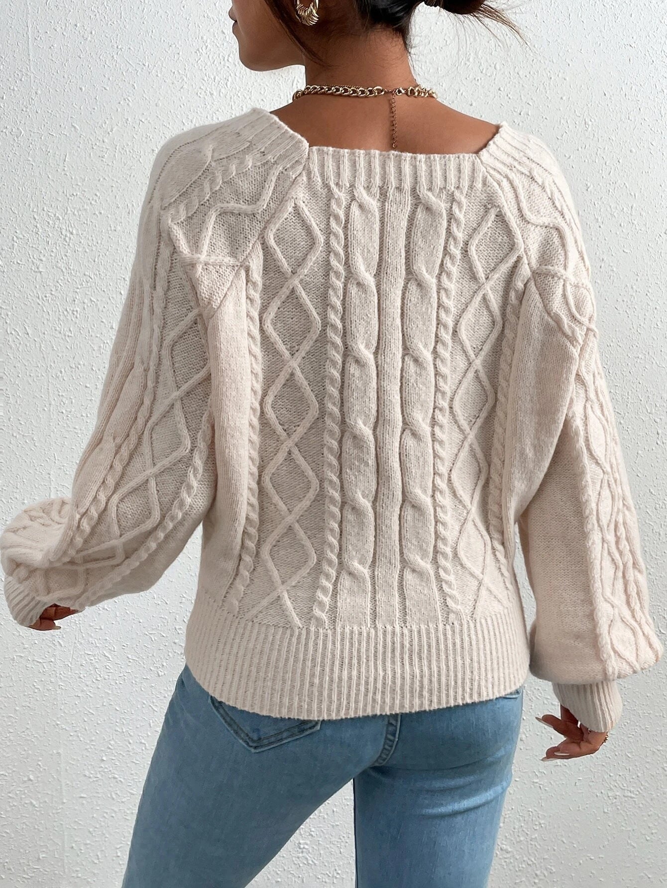 R&B | Strickbluse mit Quadratischem Ausschnitt Weich und Elegant Kabelstrick
