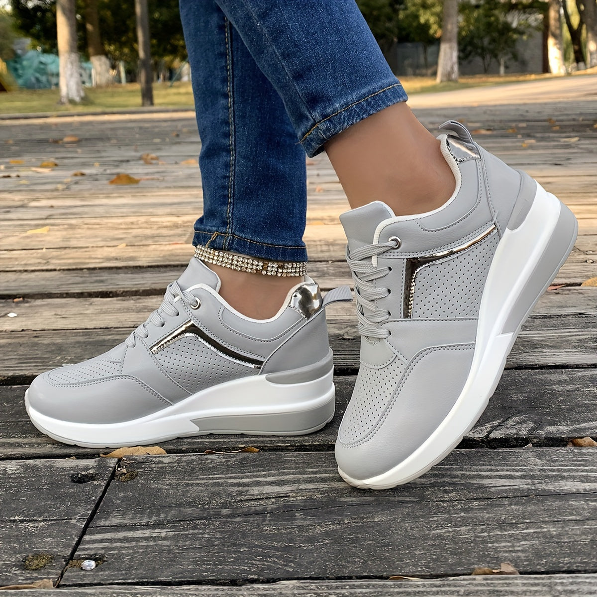 R&B | Einfarbige Sneaker Für Damen Ideal Für Den Alltag