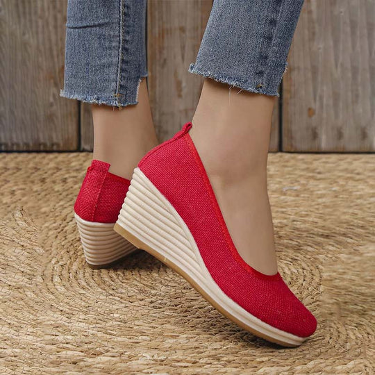 Lässige Keilschuhe