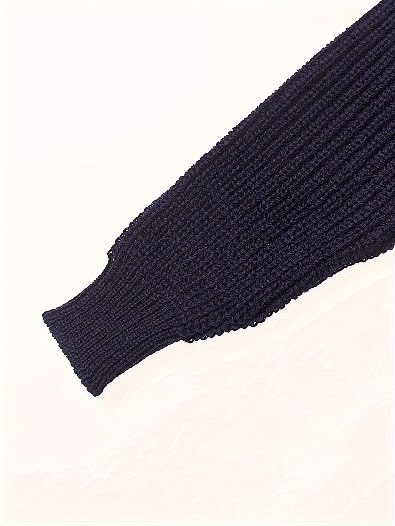 R&B | Dicke Strickjacke Im Robusten Design Wolle Wärme und Komfort
