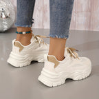 R&B | Plateau Sneakers mit Modernem Look