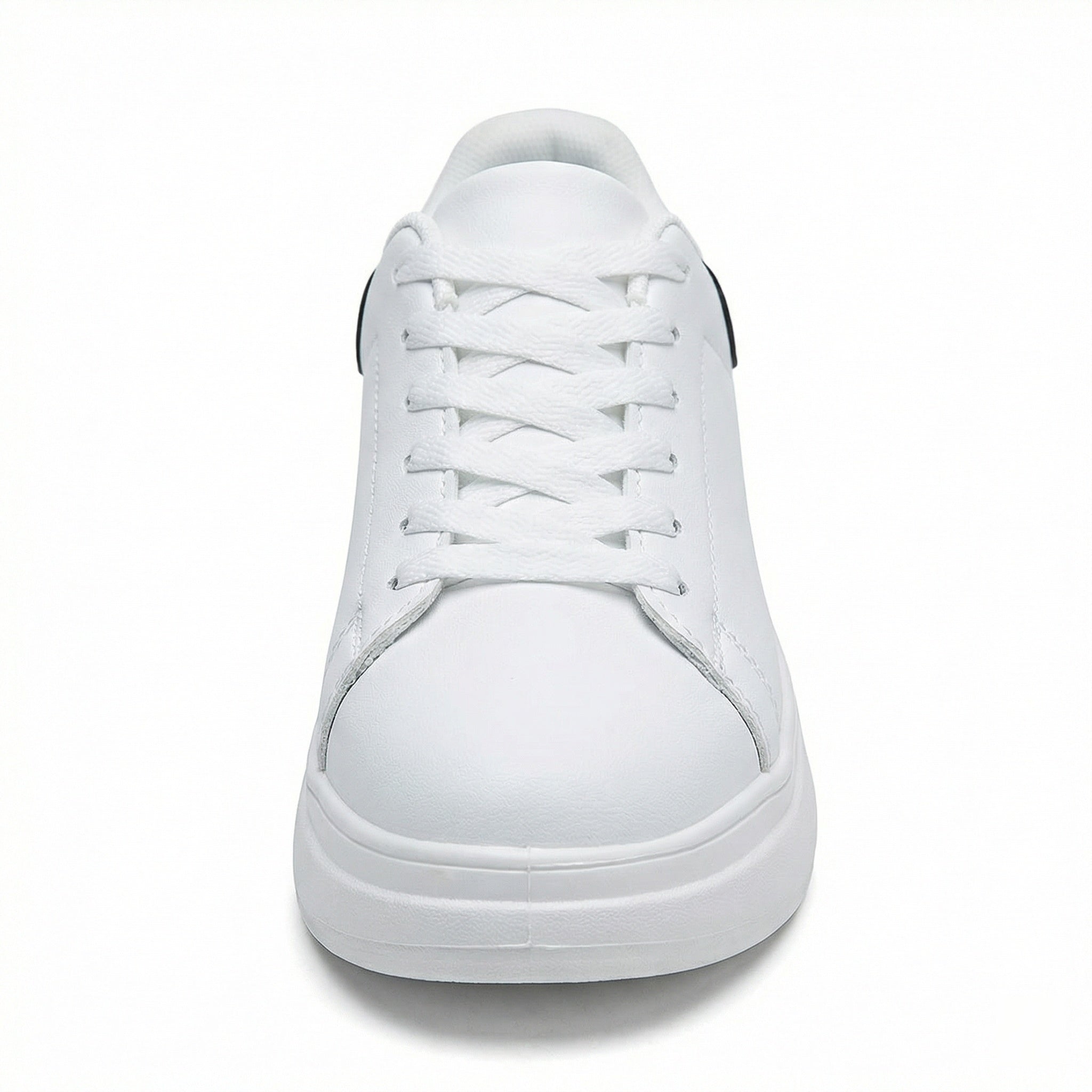 Orthopädische weiße Turnschuhe
