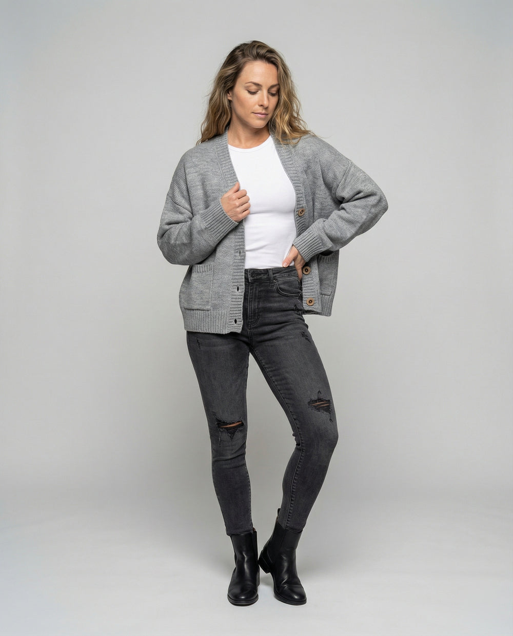 Strickjacke Damen lässig mit Knopfverschluss und großen Taschen