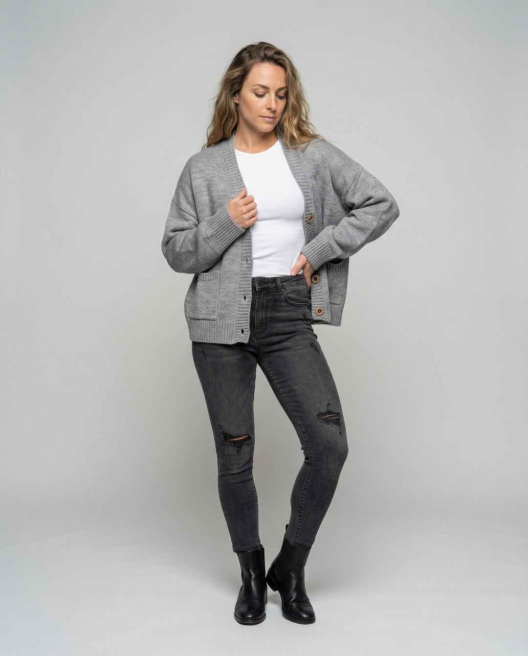 Strickjacke Damen lässig mit Knopfverschluss und großen Taschen