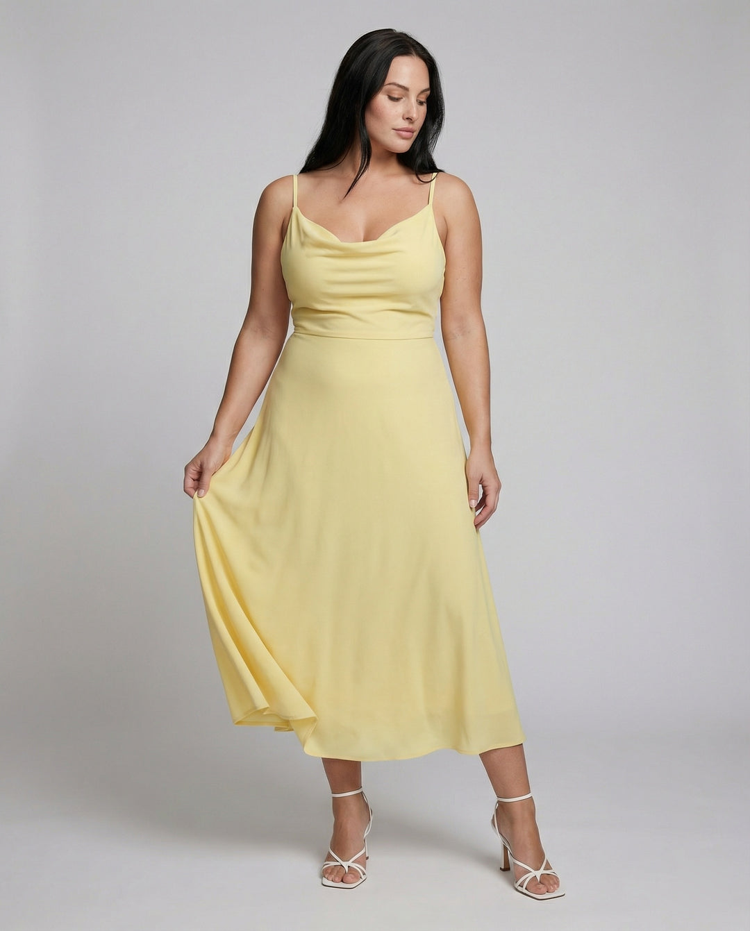 R&B | Lange Drapierte Kleid mit Eingebautem Bh