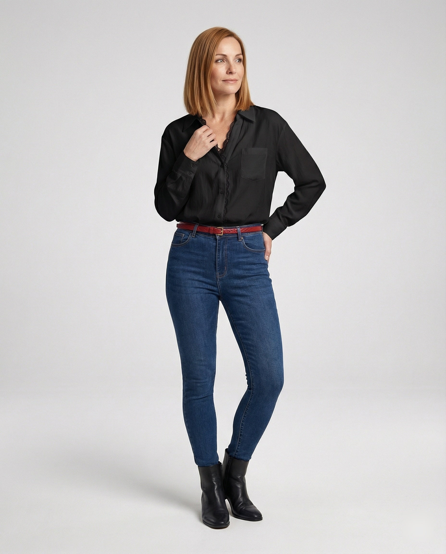 Damen Bluse mit Spitzenakzenten
