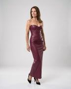 Damen langärmliges Lederkleid mit Herz-Ausschnitt