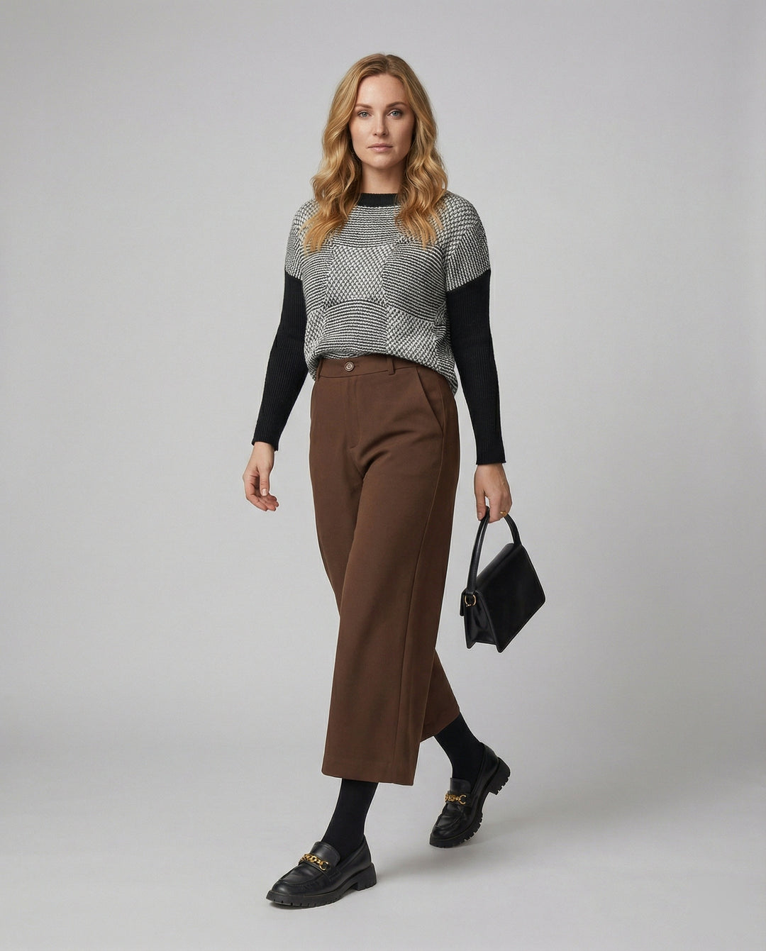 Damen Weite Stoffhose klassisch geschnitten
